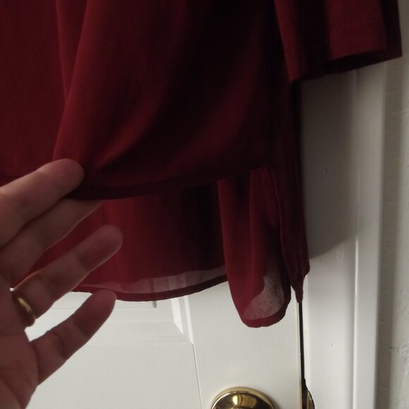 Burgundy / Maroon Top Blouse Long Sleeve Chiffon & Jersey Knit Size 1X - Picture 2 of 7